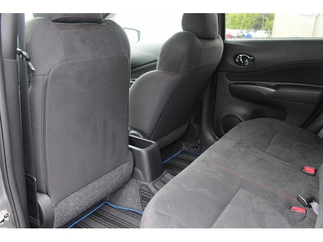 ノート 　ナビ／３６０度カメラ／ＴＶ／ＯＰフードデカール／ＥＴＣ／クルーズコントロール／リアウィング／Ｎｉｓｍｏシート／電動格納ミラー／Ｂｌｕｅｔｏｏｔｈ接続／プッシュスタート／（37枚目）