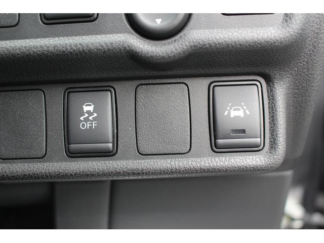 ノート 　ナビ／３６０度カメラ／ＴＶ／ＯＰフードデカール／ＥＴＣ／クルーズコントロール／リアウィング／Ｎｉｓｍｏシート／電動格納ミラー／Ｂｌｕｅｔｏｏｔｈ接続／プッシュスタート／（47枚目）