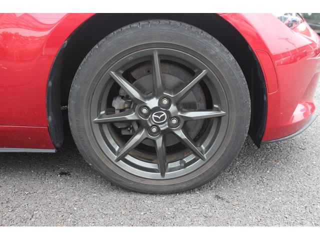 ロードスター S 6速マニュアル車/純正コンパクトディスク/手動ソフトトップ/LEDヘッドライト/ETC/スマートキープッシュスタート/USBソケット/純正16インチアルミホイール/(19枚目)