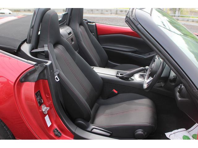 ロードスター S 6速マニュアル車/純正コンパクトディスク/手動ソフトトップ/LEDヘッドライト/ETC/スマートキープッシュスタート/USBソケット/純正16インチアルミホイール/(30枚目)