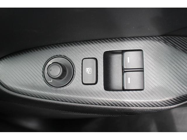 ロードスター S 6速マニュアル車/純正コンパクトディスク/手動ソフトトップ/LEDヘッドライト/ETC/スマートキープッシュスタート/USBソケット/純正16インチアルミホイール/(62枚目)