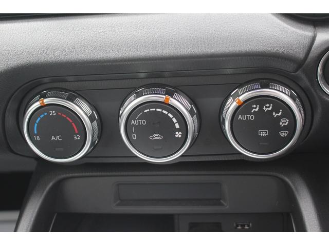 ロードスター  6速マニュアル車/純正ナビ/ETC/Bluetoot接続/純正16インチアルミホイール/スマートキープッシュスタート/オートライト/LEDヘッドライト/スマートキー(4枚目)