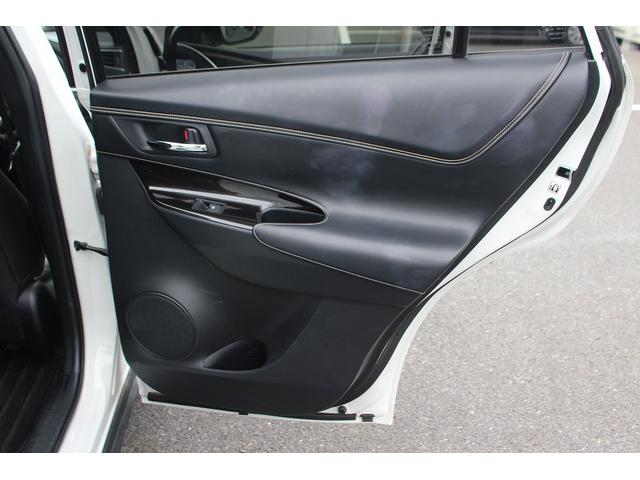 ハリアー エレガンス　後期型／ＡＬＰＩＮＥ１０型ナビ／バックカメラ／地上デジタル放送／ＥＴＣ／レーダークルーズコントロール／ハーフレザーシート／プッシュスタート／電動格納ミラー／衝突軽減ブレーキ／（30枚目）