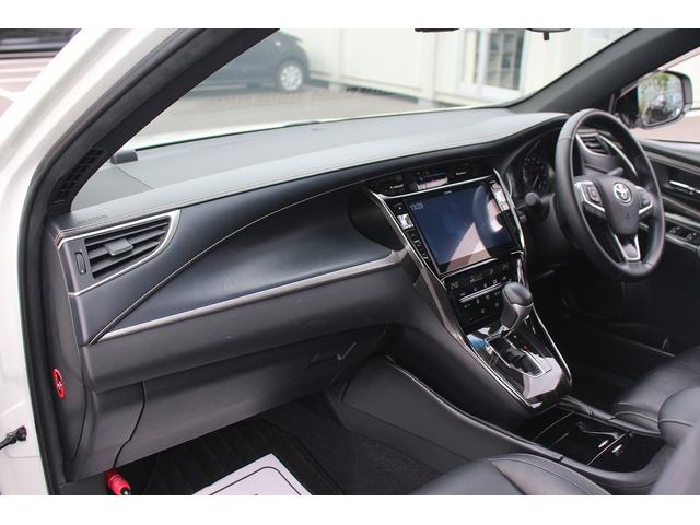 ハリアー エレガンス　後期型／ＡＬＰＩＮＥ１０型ナビ／バックカメラ／地上デジタル放送／ＥＴＣ／レーダークルーズコントロール／ハーフレザーシート／プッシュスタート／電動格納ミラー／衝突軽減ブレーキ／（39枚目）