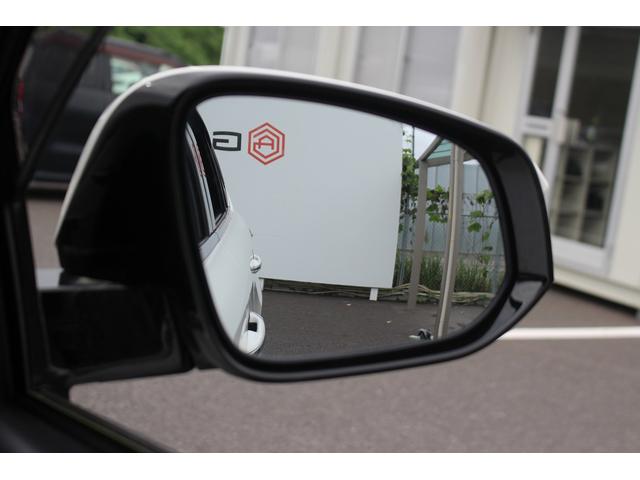 ハリアー エレガンス　後期型／ＡＬＰＩＮＥ１０型ナビ／バックカメラ／地上デジタル放送／ＥＴＣ／レーダークルーズコントロール／ハーフレザーシート／プッシュスタート／電動格納ミラー／衝突軽減ブレーキ／（56枚目）