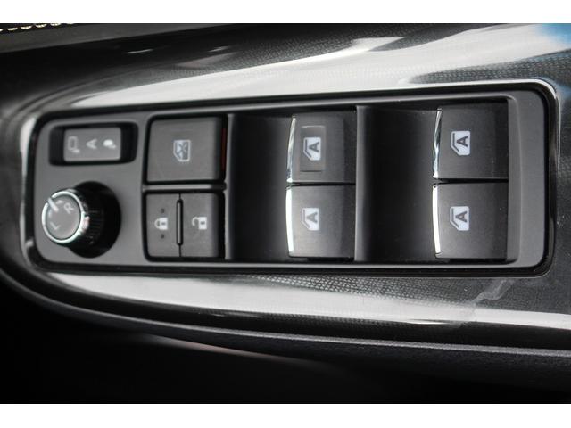ハリアー エレガンス　後期型／ＡＬＰＩＮＥ１０型ナビ／バックカメラ／地上デジタル放送／ＥＴＣ／レーダークルーズコントロール／ハーフレザーシート／プッシュスタート／電動格納ミラー／衝突軽減ブレーキ／（60枚目）