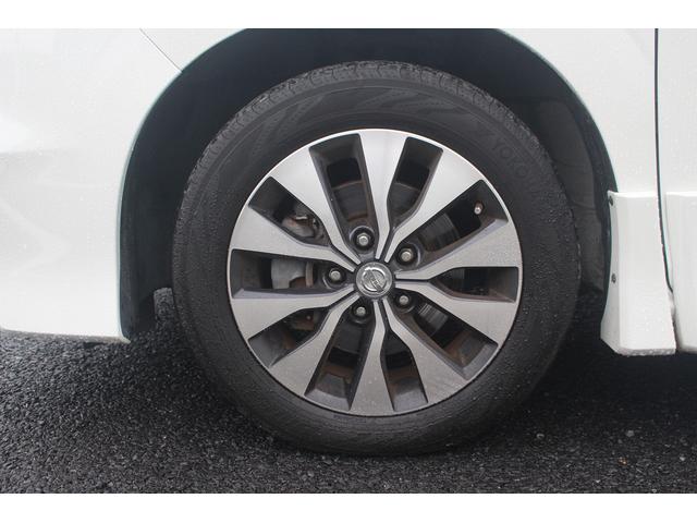 セレナ ハイウェイスター 純正ナビ/全周囲カメラ/地デジ/ETC/クルーズコントロール/両側電動スライドドア/LEDヘッドライト/プッシュスタート/電動格納ミラー/フォグライト/純正16インチアルミホイール(20枚目)