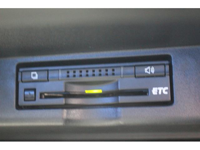 ハリアーハイブリッド プレミアム アドバンスドパッケージ JBLサウンド メーカーナビ フルセグTV 禁煙車 ETC レーダークルーズコントロール パワーバックドア シートヒーター LEDヘッドライト Bluetooth接続 プッシュスタート(5枚目)