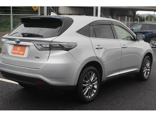 ハリアーハイブリッド プレミアム アドバンスドパッケージ JBLサウンド メーカーナビ フルセグTV 禁煙車 ETC レーダークルーズコントロール パワーバックドア シートヒーター LEDヘッドライト Bluetooth接続 プッシュスタート(14枚目)