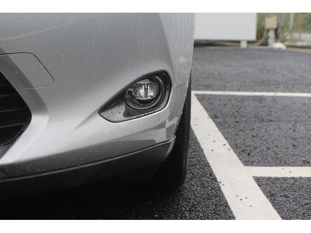 ハリアーハイブリッド プレミアム アドバンスドパッケージ JBLサウンド メーカーナビ フルセグTV 禁煙車 ETC レーダークルーズコントロール パワーバックドア シートヒーター LEDヘッドライト Bluetooth接続 プッシュスタート(21枚目)