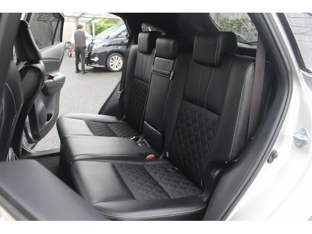 ハリアーハイブリッド プレミアム アドバンスドパッケージ JBLサウンド メーカーナビ フルセグTV 禁煙車 ETC レーダークルーズコントロール パワーバックドア シートヒーター LEDヘッドライト Bluetooth接続 プッシュスタート(42枚目)