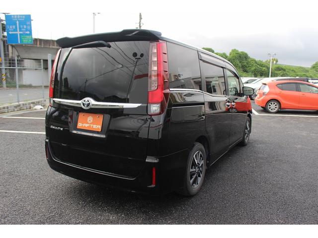 エスクァイア Ｇｉ　後期仕様／アルパイン１１型ナビ／両側電動スライドドア／７人乗り／後席フリップダウンモニター／ブラックレザーシート／ＬＥＤヘッドライト／ＥＴＣ／電動格納ミラー／プッシュスタート／（11枚目）