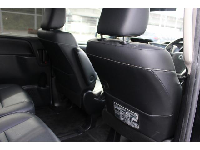 エスクァイア Ｇｉ　後期仕様／アルパイン１１型ナビ／両側電動スライドドア／７人乗り／後席フリップダウンモニター／ブラックレザーシート／ＬＥＤヘッドライト／ＥＴＣ／電動格納ミラー／プッシュスタート／（34枚目）