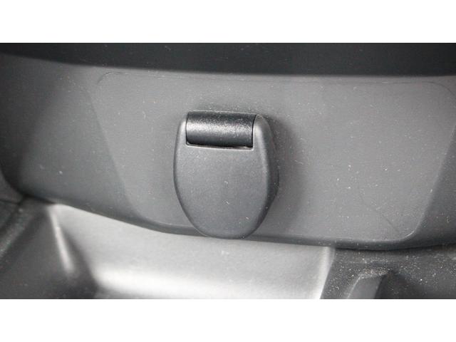 エクストレイル ２０Ｘｉ　アルパイン１１型ナビ／全周囲カメラ／地上デジタル放送／プロパイロット／電動Ｒゲート／ＬＥＤヘッドライト／ＥＴＣ／プッシュスタート／スマートキー（61枚目）