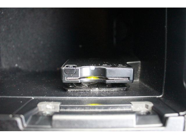 ハリアー プレミアム　アドバンスドパッケージ　社外ナビ／フルセグＴＶ／クルーズコントロール／シートヒーター／パワーバックドア／バックカメラ／ＬＥＤヘッドライト（5枚目）