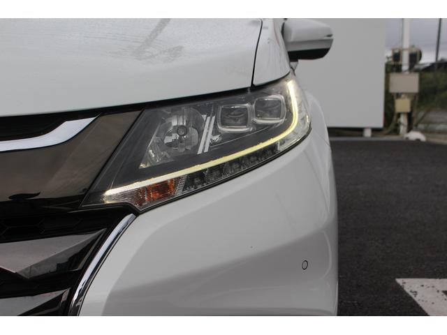オデッセイ アブソルート・ホンダセンシング　純正ナビ／ホンダセンシング／Ｂカメラ／ＴＥＩＮ車高調／ＴＶ／社外１９インチアルミホイール／ＥＴＣ２．０／Ｂｌｕｅｔｏｏｔｈ接続／スマートキー／プッシュスタート／電動格納ミラー／（12枚目）