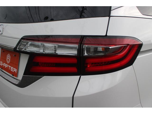 オデッセイ アブソルート・ホンダセンシング　純正ナビ／ホンダセンシング／Ｂカメラ／ＴＥＩＮ車高調／ＴＶ／社外１９インチアルミホイール／ＥＴＣ２．０／Ｂｌｕｅｔｏｏｔｈ接続／スマートキー／プッシュスタート／電動格納ミラー／（13枚目）