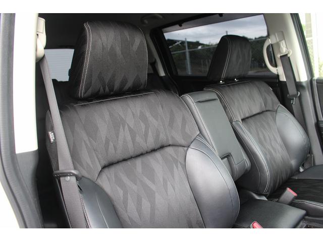 オデッセイ アブソルート・ホンダセンシング　純正ナビ／ホンダセンシング／Ｂカメラ／ＴＥＩＮ車高調／ＴＶ／社外１９インチアルミホイール／ＥＴＣ２．０／Ｂｌｕｅｔｏｏｔｈ接続／スマートキー／プッシュスタート／電動格納ミラー／（20枚目）