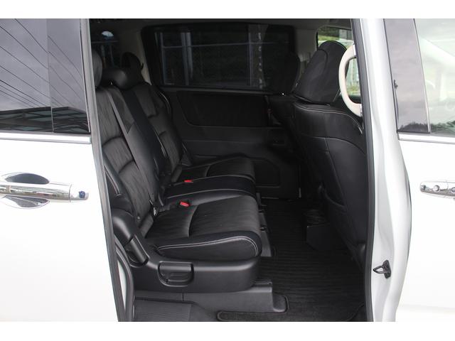 オデッセイ アブソルート・ホンダセンシング　純正ナビ／ホンダセンシング／Ｂカメラ／ＴＥＩＮ車高調／ＴＶ／社外１９インチアルミホイール／ＥＴＣ２．０／Ｂｌｕｅｔｏｏｔｈ接続／スマートキー／プッシュスタート／電動格納ミラー／（26枚目）