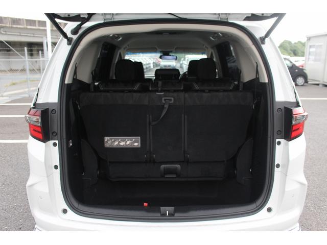 オデッセイ アブソルート・ホンダセンシング　純正ナビ／ホンダセンシング／Ｂカメラ／ＴＥＩＮ車高調／ＴＶ／社外１９インチアルミホイール／ＥＴＣ２．０／Ｂｌｕｅｔｏｏｔｈ接続／スマートキー／プッシュスタート／電動格納ミラー／（29枚目）