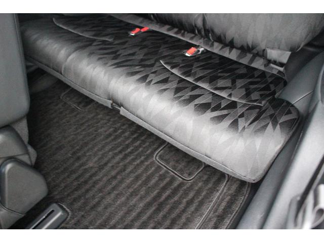 オデッセイ アブソルート・ホンダセンシング　純正ナビ／ホンダセンシング／Ｂカメラ／ＴＥＩＮ車高調／ＴＶ／社外１９インチアルミホイール／ＥＴＣ２．０／Ｂｌｕｅｔｏｏｔｈ接続／スマートキー／プッシュスタート／電動格納ミラー／（35枚目）