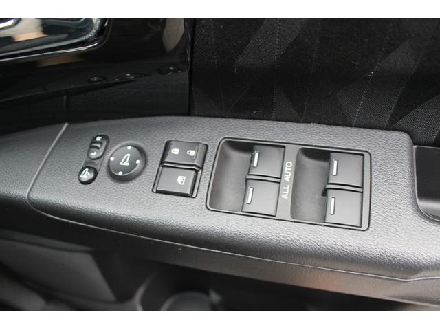 オデッセイ アブソルート・ホンダセンシング　純正ナビ／ホンダセンシング／Ｂカメラ／ＴＥＩＮ車高調／ＴＶ／社外１９インチアルミホイール／ＥＴＣ２．０／Ｂｌｕｅｔｏｏｔｈ接続／スマートキー／プッシュスタート／電動格納ミラー／（47枚目）