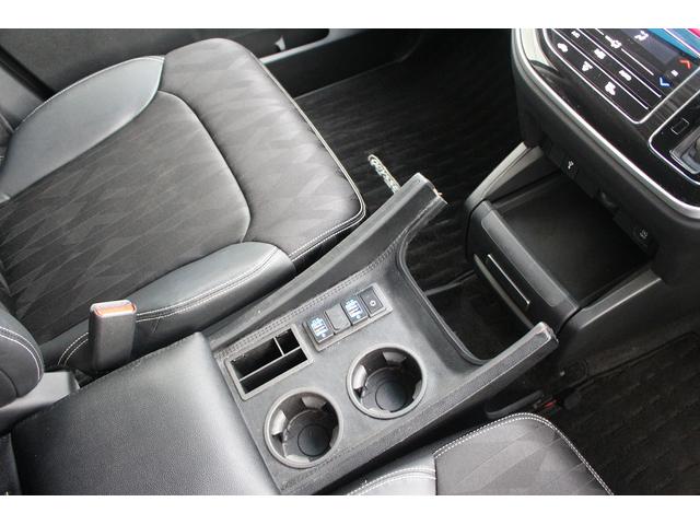 オデッセイ アブソルート・ホンダセンシング　純正ナビ／ホンダセンシング／Ｂカメラ／ＴＥＩＮ車高調／ＴＶ／社外１９インチアルミホイール／ＥＴＣ２．０／Ｂｌｕｅｔｏｏｔｈ接続／スマートキー／プッシュスタート／電動格納ミラー／（53枚目）