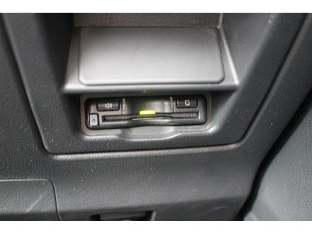 ＣＸ－３０ ＸＤ　Ｌパッケージ　純正ナビ／ＴＶ／３６０°カメラ／セーフティパッケージ／電動リアゲート／温熱白革シート／ＬＥＤヘッドライト／ＥＴＣ／スマートキー／プッシュスタート／電動格納ミラー／（7枚目）