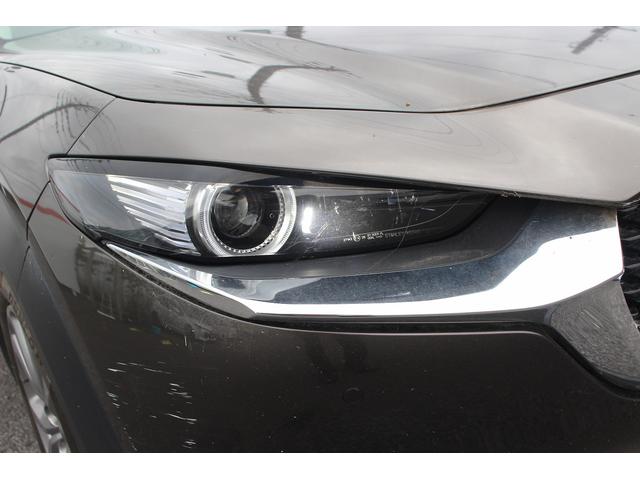 ＣＸ－３０ ＸＤ　Ｌパッケージ　純正ナビ／ＴＶ／３６０°カメラ／セーフティパッケージ／電動リアゲート／温熱白革シート／ＬＥＤヘッドライト／ＥＴＣ／スマートキー／プッシュスタート／電動格納ミラー／（16枚目）