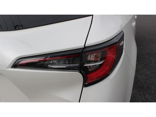 カローラツーリング ハイブリッド ダブルバイビー 純正ディスプレイオーディオ 禁煙車 地上デジタル放送 バックカメラ ハーフレザーシート LEDヘッドライト ETC レーダークルーズコントロール プッシュスタート 純正アルミホイール(21枚目)