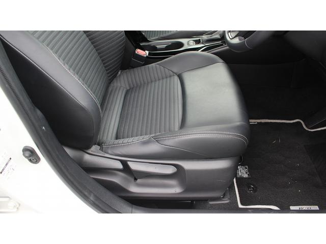 カローラツーリング ハイブリッド ダブルバイビー 純正ディスプレイオーディオ 禁煙車 地上デジタル放送 バックカメラ ハーフレザーシート LEDヘッドライト ETC レーダークルーズコントロール プッシュスタート 純正アルミホイール(30枚目)