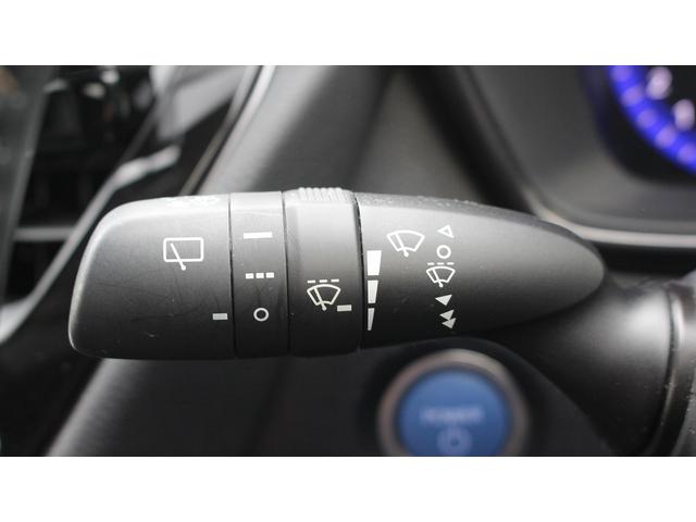 カローラツーリング ハイブリッド ダブルバイビー 純正ディスプレイオーディオ 禁煙車 地上デジタル放送 バックカメラ ハーフレザーシート LEDヘッドライト ETC レーダークルーズコントロール プッシュスタート 純正アルミホイール(52枚目)