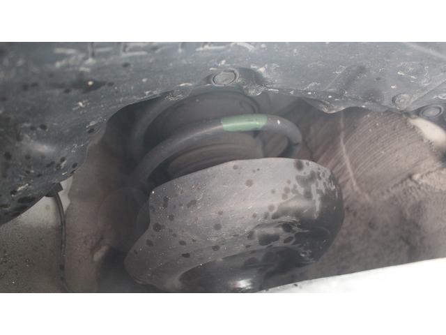 カローラツーリング ハイブリッド ダブルバイビー 純正ディスプレイオーディオ 禁煙車 地上デジタル放送 バックカメラ ハーフレザーシート LEDヘッドライト ETC レーダークルーズコントロール プッシュスタート 純正アルミホイール(70枚目)