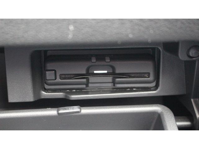 セレナ e-パワー ハイウェイスターG 純正10型ナビ 禁煙車 フルセグ アラウンドビューモニターカメラ プロパイロット 両側電動スライドドア インテリジェントルームミラー ブラック合革シート 電動パーキングブレーキ(6枚目)