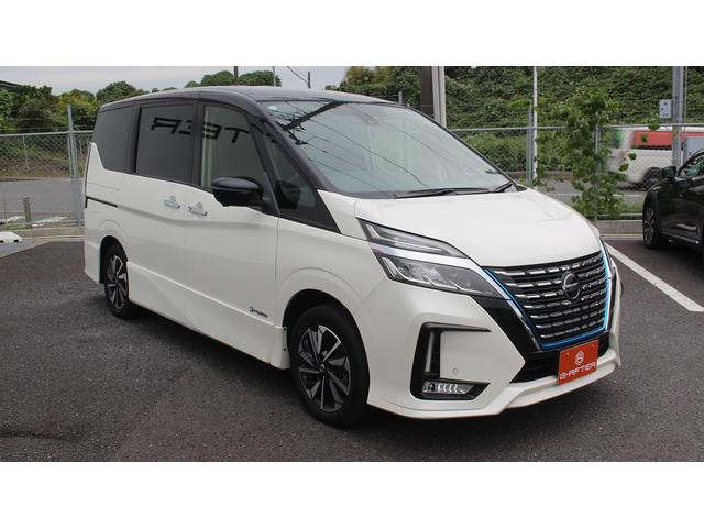 セレナ e-パワー ハイウェイスターG 純正10型ナビ 禁煙車 フルセグ アラウンドビューモニターカメラ プロパイロット 両側電動スライドドア インテリジェントルームミラー ブラック合革シート 電動パーキングブレーキ(9枚目)