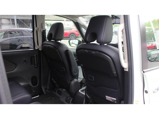 セレナ e-パワー ハイウェイスターG 純正10型ナビ 禁煙車 フルセグ アラウンドビューモニターカメラ プロパイロット 両側電動スライドドア インテリジェントルームミラー ブラック合革シート 電動パーキングブレーキ(33枚目)