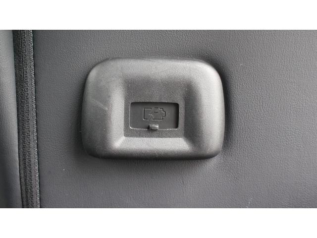 セレナ e-パワー ハイウェイスターG 純正10型ナビ 禁煙車 フルセグ アラウンドビューモニターカメラ プロパイロット 両側電動スライドドア インテリジェントルームミラー ブラック合革シート 電動パーキングブレーキ(35枚目)