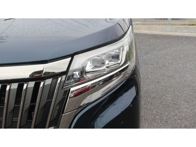 エスクァイア ハイブリッドGiプレミアムパッケジブラックテーラード 純正10型ナビ 禁煙車 フリップダウンモニター フルセグ バックカメラ クルーズコントロール LEDヘッドライト 両側電動スライドドア シートヒーター スモークメッキフロントグリル(19枚目)