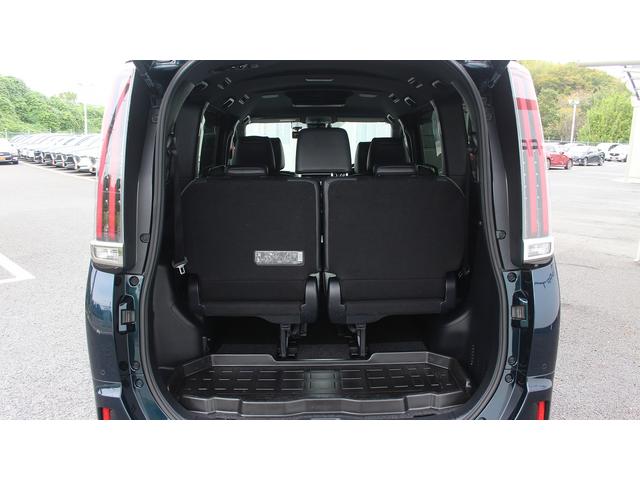 エスクァイア ハイブリッドGiプレミアムパッケジブラックテーラード 純正10型ナビ 禁煙車 フリップダウンモニター フルセグ バックカメラ クルーズコントロール LEDヘッドライト 両側電動スライドドア シートヒーター スモークメッキフロントグリル(41枚目)