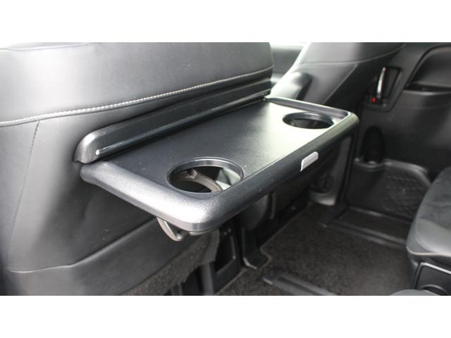 エスクァイア ハイブリッドGiプレミアムパッケジブラックテーラード 純正10型ナビ 禁煙車 フリップダウンモニター フルセグ バックカメラ クルーズコントロール LEDヘッドライト 両側電動スライドドア シートヒーター スモークメッキフロントグリル(44枚目)