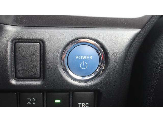 エスクァイア ハイブリッドGiプレミアムパッケジブラックテーラード 純正10型ナビ 禁煙車 フリップダウンモニター フルセグ バックカメラ クルーズコントロール LEDヘッドライト 両側電動スライドドア シートヒーター スモークメッキフロントグリル(63枚目)