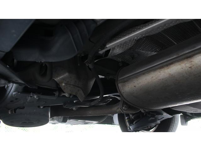 エスクァイア ハイブリッドGiプレミアムパッケジブラックテーラード 純正10型ナビ 禁煙車 フリップダウンモニター フルセグ バックカメラ クルーズコントロール LEDヘッドライト 両側電動スライドドア シートヒーター スモークメッキフロントグリル(71枚目)