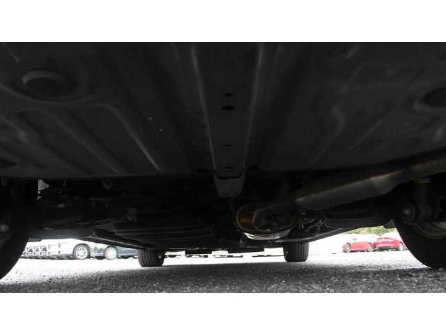 エスクァイア ハイブリッドGiプレミアムパッケジブラックテーラード 純正10型ナビ 禁煙車 フリップダウンモニター フルセグ バックカメラ クルーズコントロール LEDヘッドライト 両側電動スライドドア シートヒーター スモークメッキフロントグリル(73枚目)