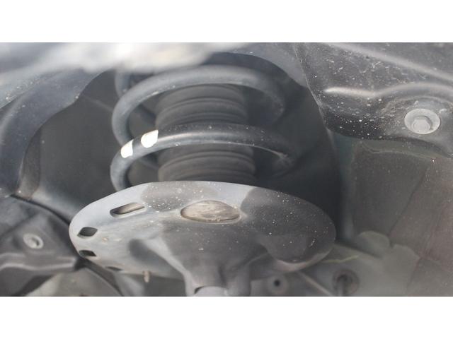 エスクァイア ハイブリッドGiプレミアムパッケジブラックテーラード 純正10型ナビ 禁煙車 フリップダウンモニター フルセグ バックカメラ クルーズコントロール LEDヘッドライト 両側電動スライドドア シートヒーター スモークメッキフロントグリル(77枚目)