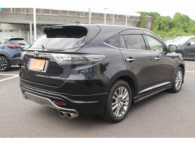 ハリアー プレミアム モデリスタエアロ 電動リアゲート 禁煙車 ナビ バックカメラ フルセグTV LEDヘッドライト 電動シート ETC レーダークルーズコントロール レーンアラート スマートキー プッシュスタート(11枚目)