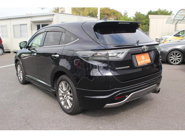 ハリアー プレミアム モデリスタエアロ 電動リアゲート 禁煙車 ナビ バックカメラ フルセグTV LEDヘッドライト 電動シート ETC レーダークルーズコントロール レーンアラート スマートキー プッシュスタート(13枚目)