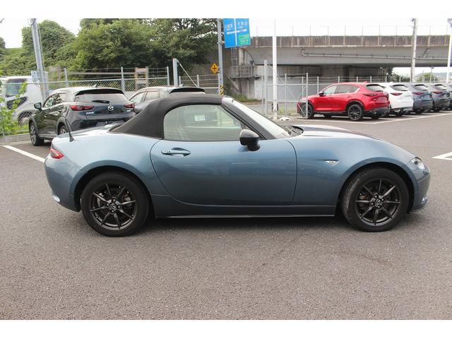 ロードスター Sレザーパッケージ 純正ナビ フルセグTV  禁煙車 シートヒーター 純正16インチアルミホイール ETC LEDヘッドライト ブラインドスポットモニター プッシュスタート スマートキー Bluetooth接続(10枚目)