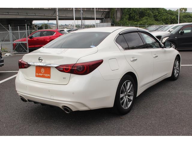 スカイライン GT 純正ナビ フルセグTV 禁煙車 レーダークルーズコントロール アラウンドビューモニター ETC LEDヘッドライト 衝突軽減ブレーキ スマートキー プッシュスタート クリアランスソナー(11枚目)