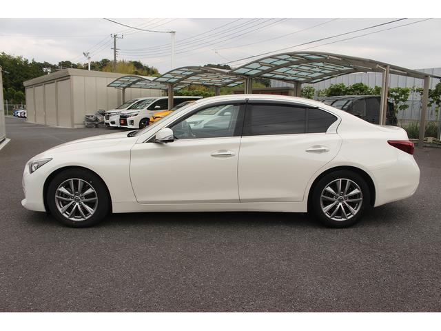 スカイライン GT 純正ナビ フルセグTV 禁煙車 レーダークルーズコントロール アラウンドビューモニター ETC LEDヘッドライト 衝突軽減ブレーキ スマートキー プッシュスタート クリアランスソナー(14枚目)