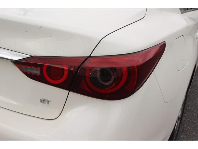 スカイライン GT 純正ナビ フルセグTV 禁煙車 レーダークルーズコントロール アラウンドビューモニター ETC LEDヘッドライト 衝突軽減ブレーキ スマートキー プッシュスタート クリアランスソナー(20枚目)